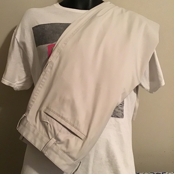 🔥Nike golf pants, new condition, size 34X32 - Picture 1 of 4